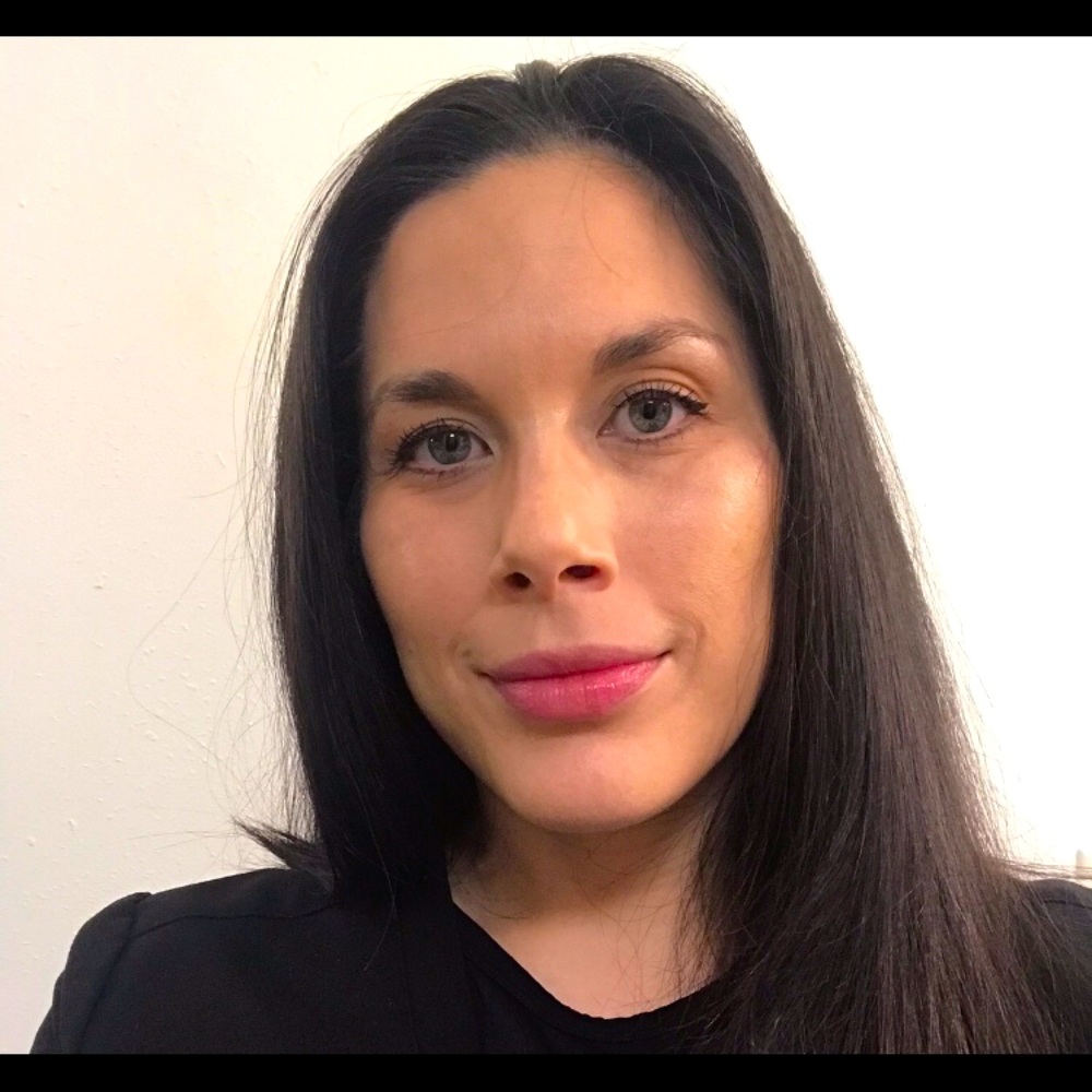 Meet your Posher, Gina